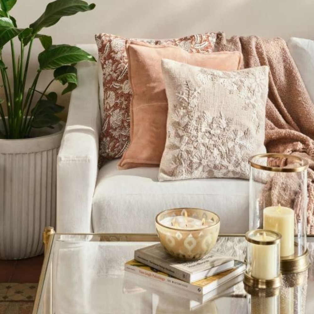 Deepika Padukone Pottery Barn Chambray 18x18" Accent Pillow Cover Cream And Tan - Picture 12 of 12